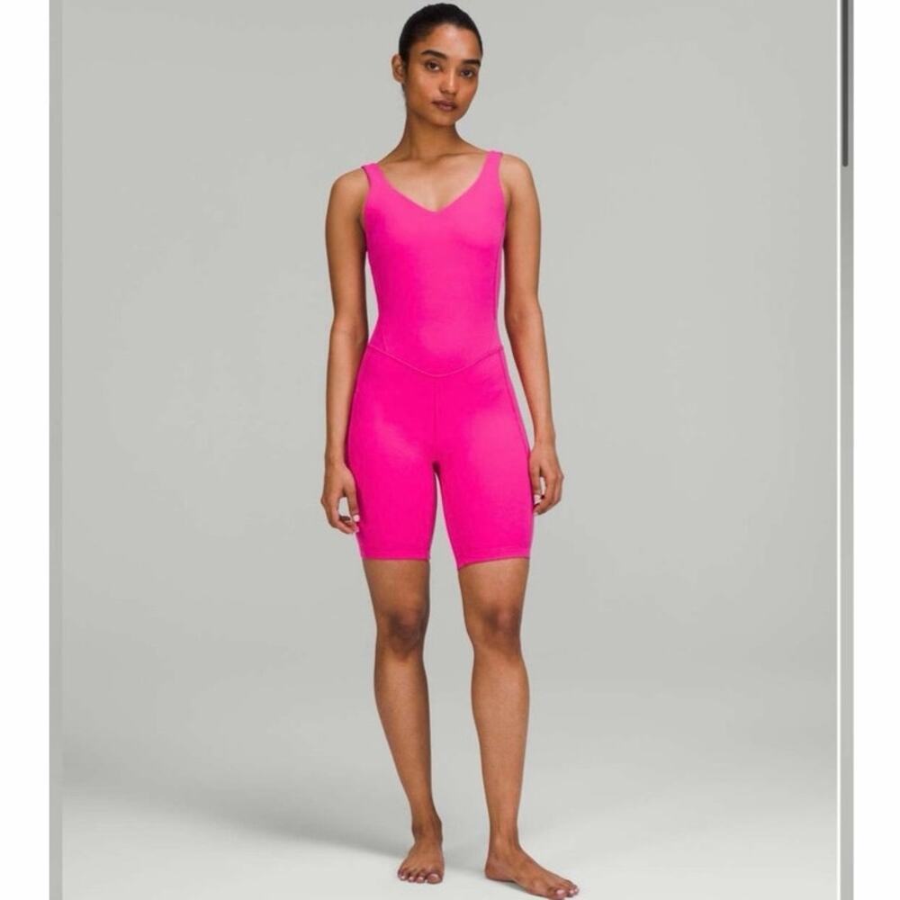 Lululemon Align Onesie 8 Sonic Pink Nulu Bodysuit Romper Size 4 Yoga Run